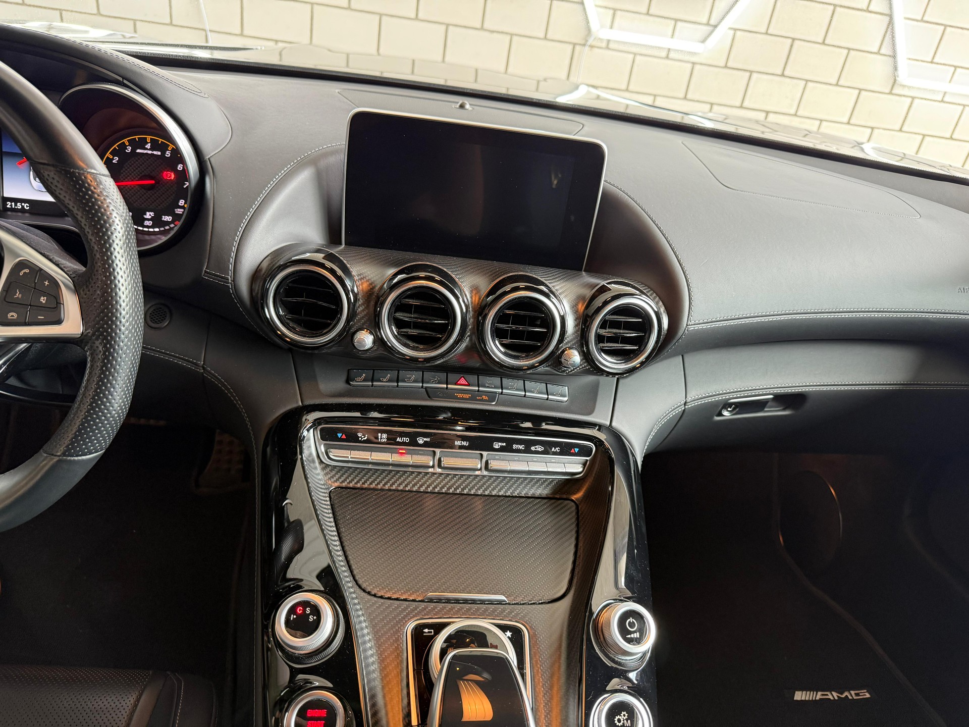MERCEDES-BENZ AMG GT Roadster Speedshift DCT-image-8