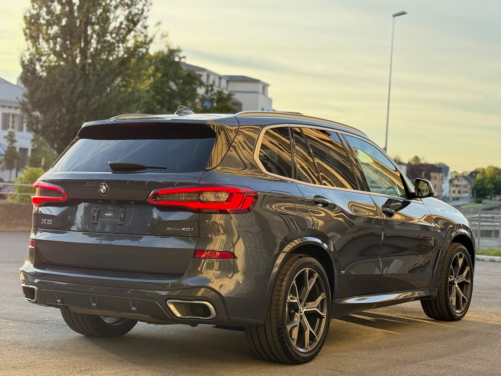 BMW X5 xDrive 40i Steptronic-image-9