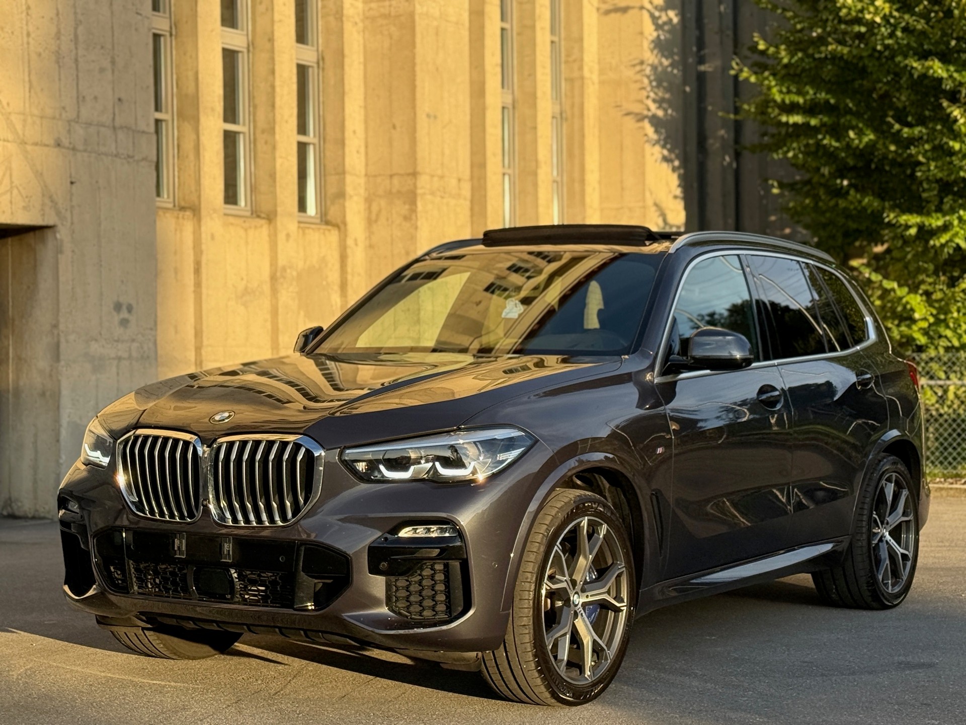 BMW X5 xDrive 40i Steptronic-image-0