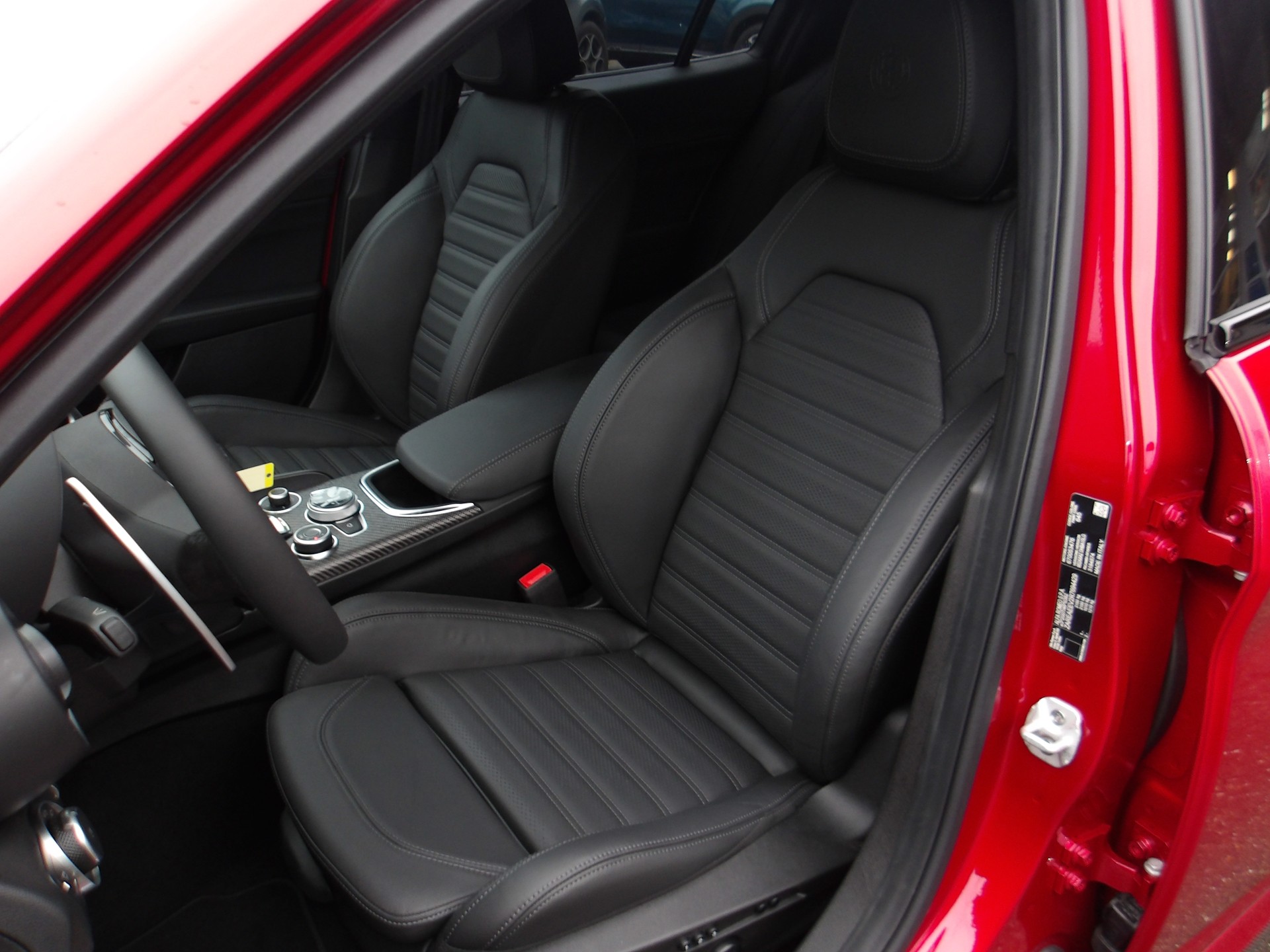 ALFA ROMEO Giulia 2.9 V6 Quadrifoglio-image-9