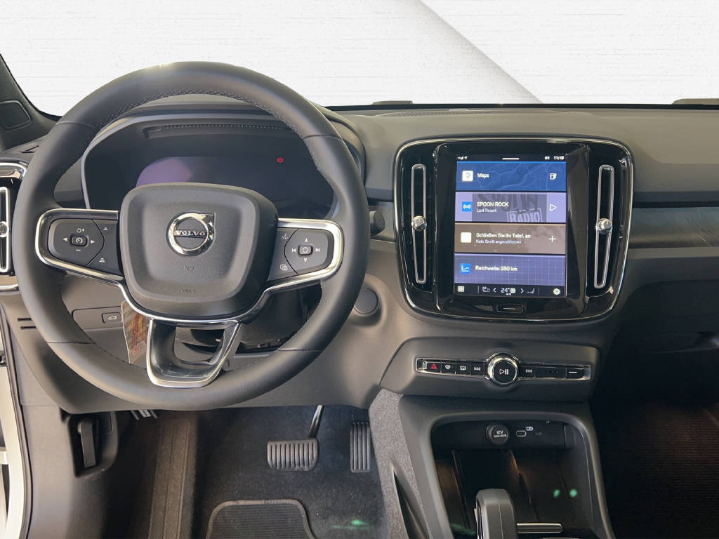 VOLVO C40 P8 Twin Recharge Ultimate AWD-image-15