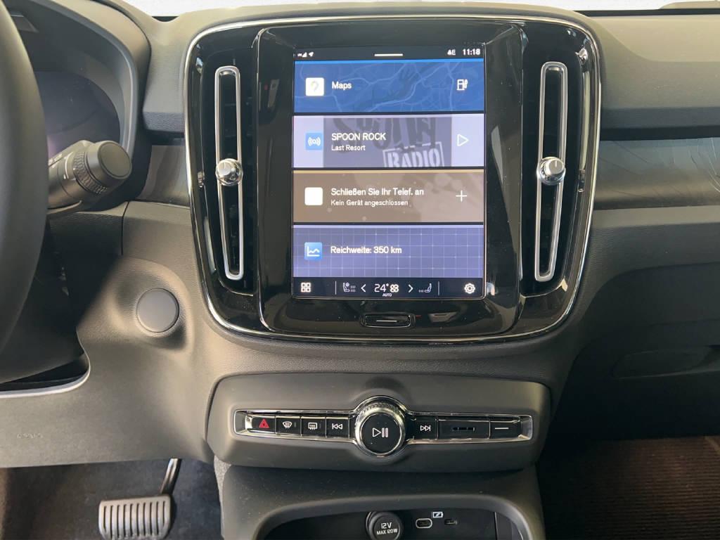 VOLVO C40 P8 Twin Recharge Ultimate AWD-image-13
