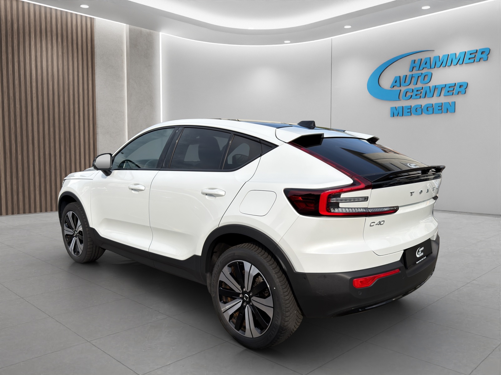 VOLVO C40 P8 Twin Recharge Ultimate AWD-image-2