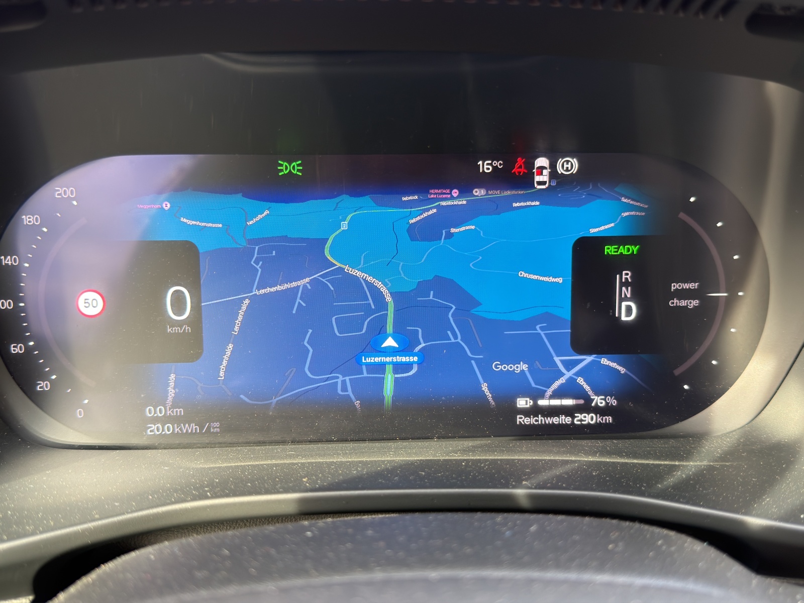 VOLVO C40 P8 Twin Recharge Ultimate AWD-image-10