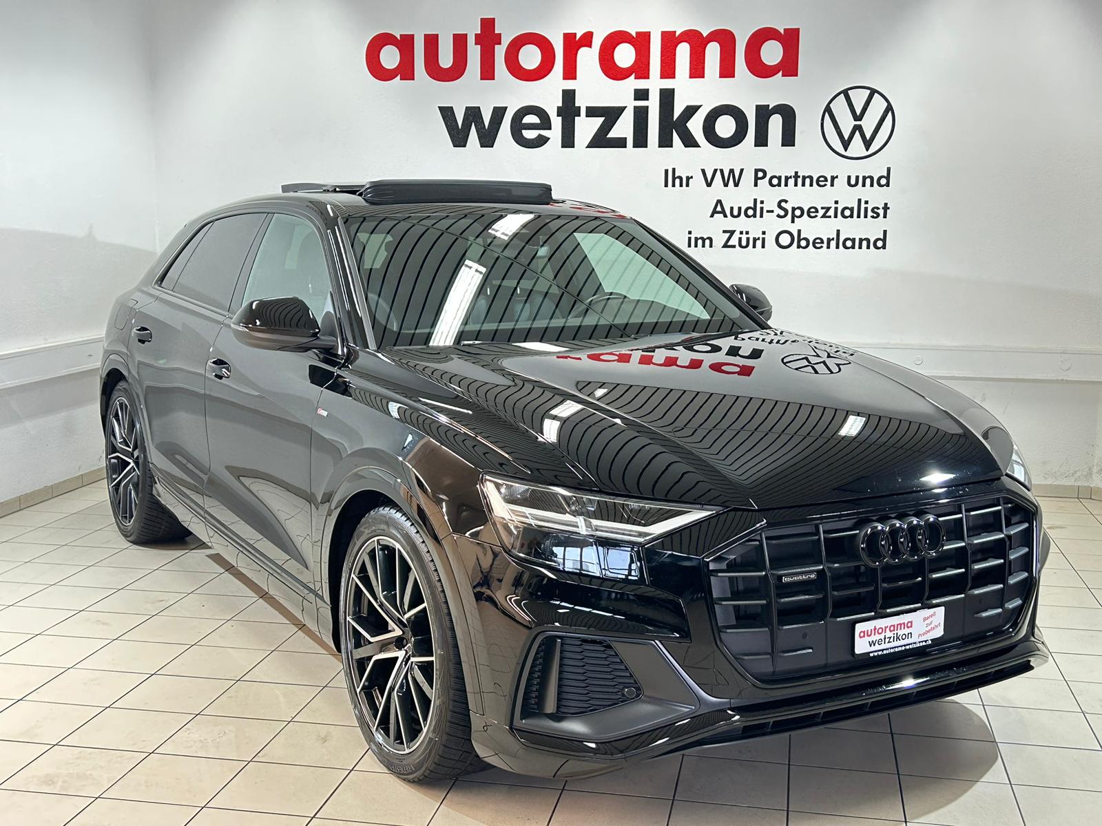 AUDI Q8 55 TFSI quattro tiptronic-image-0