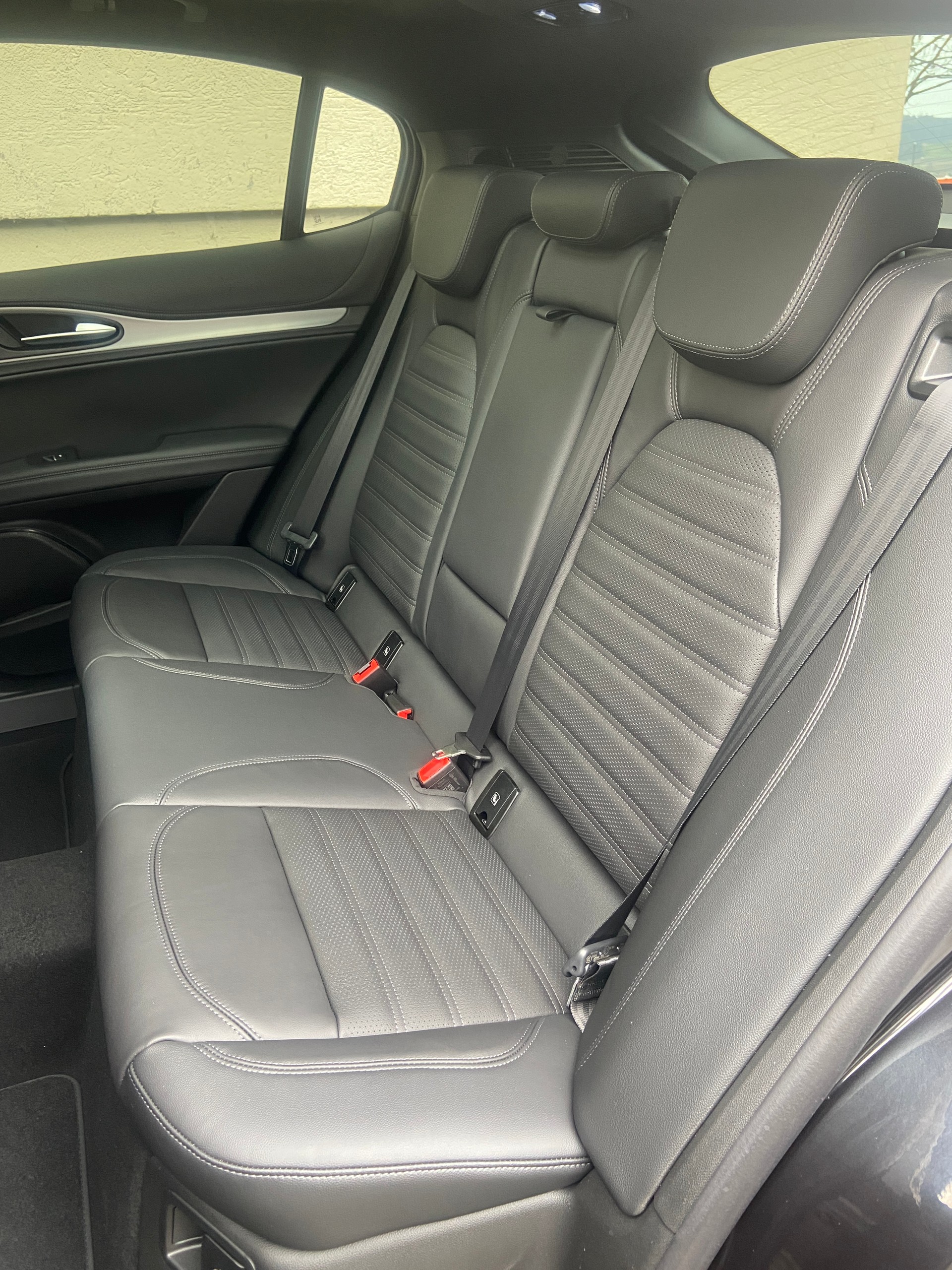 ALFA ROMEO Stelvio 2.0 Veloce Pack Premium Sky Q4 AT8-image-7
