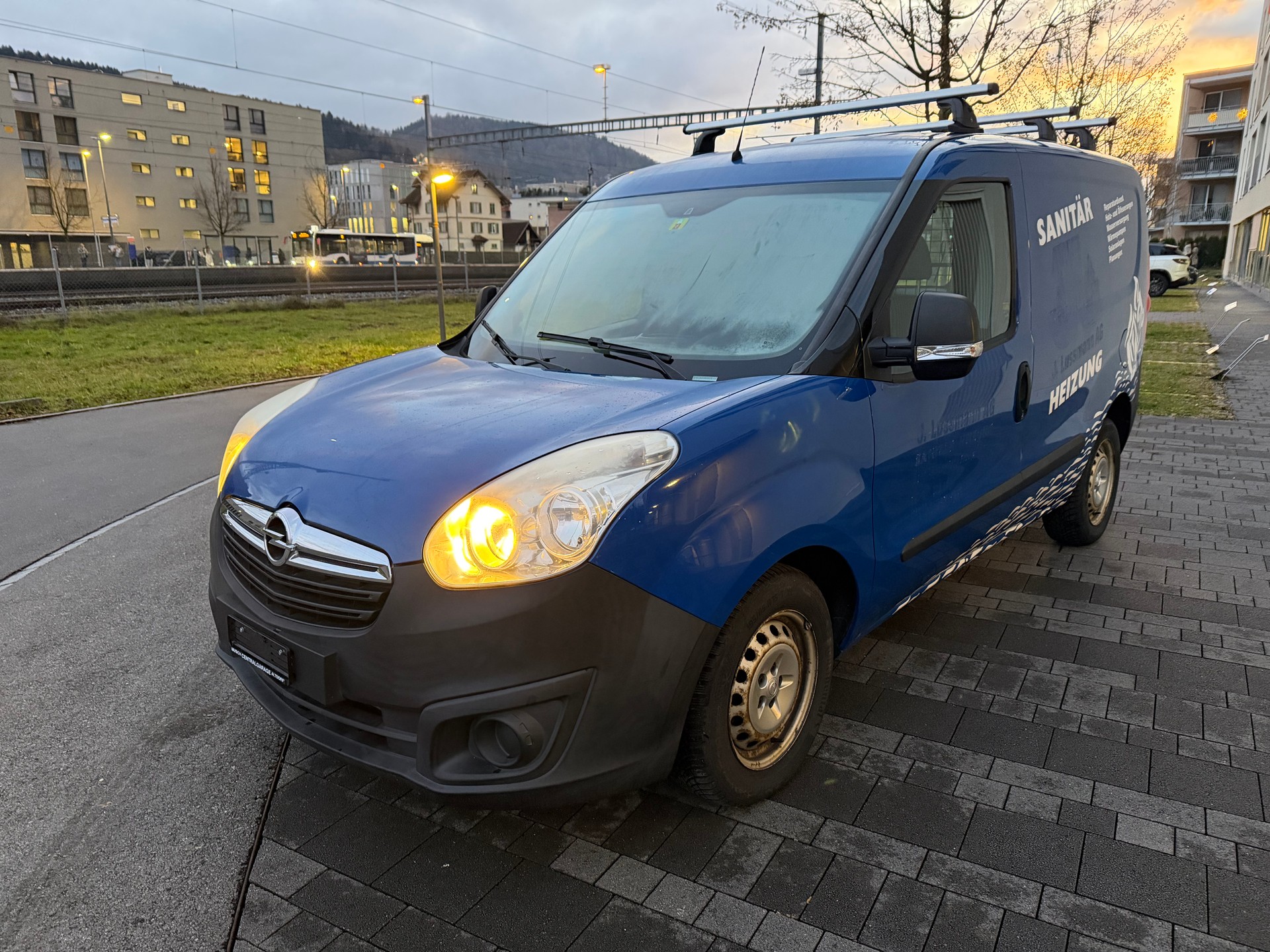 OPEL Combo 1.3 CDTI 2.2 L1H1-image-0