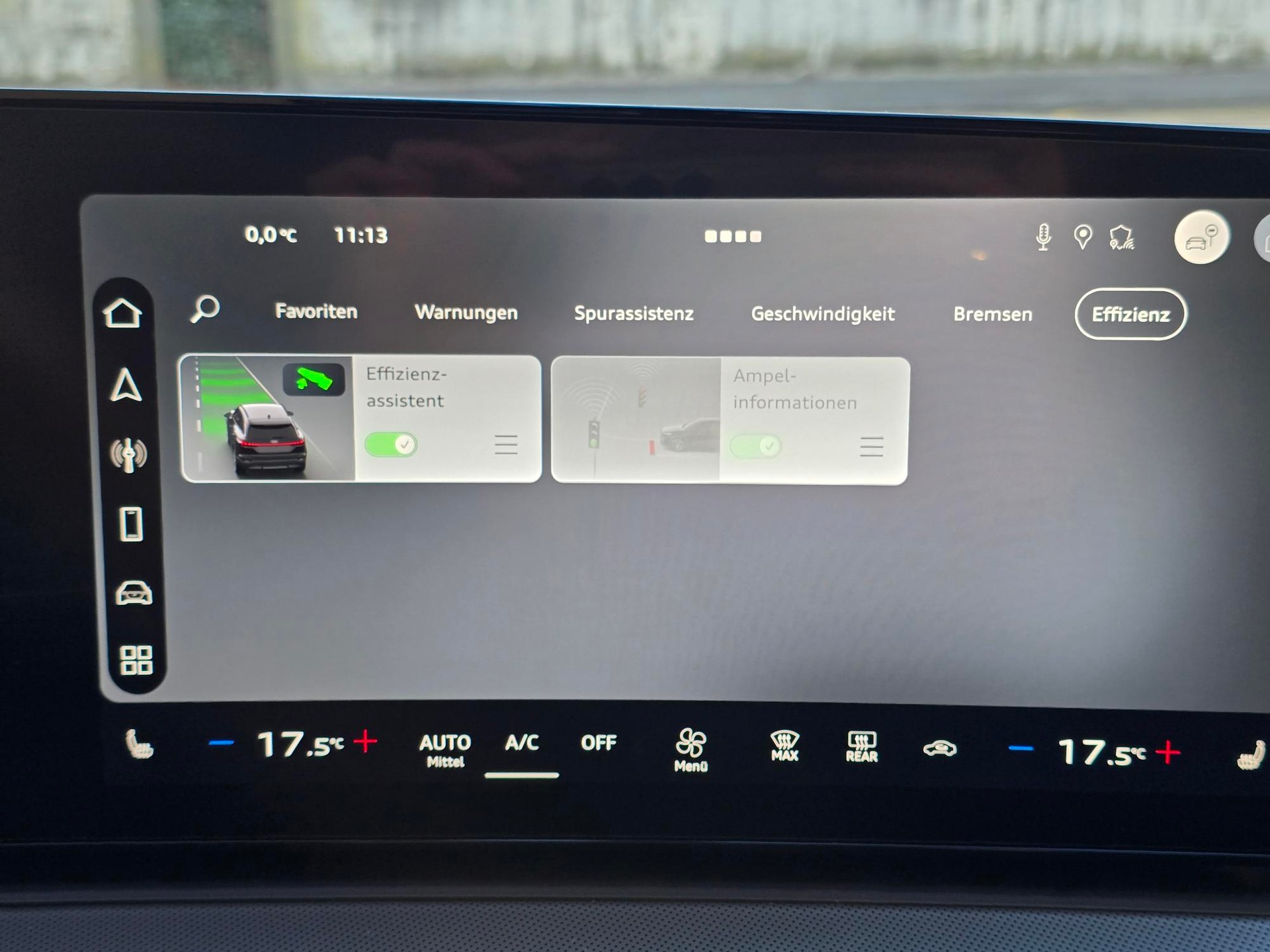 AUDI Q3 SUV TFSI quattro 195 kW S tronic-image-22