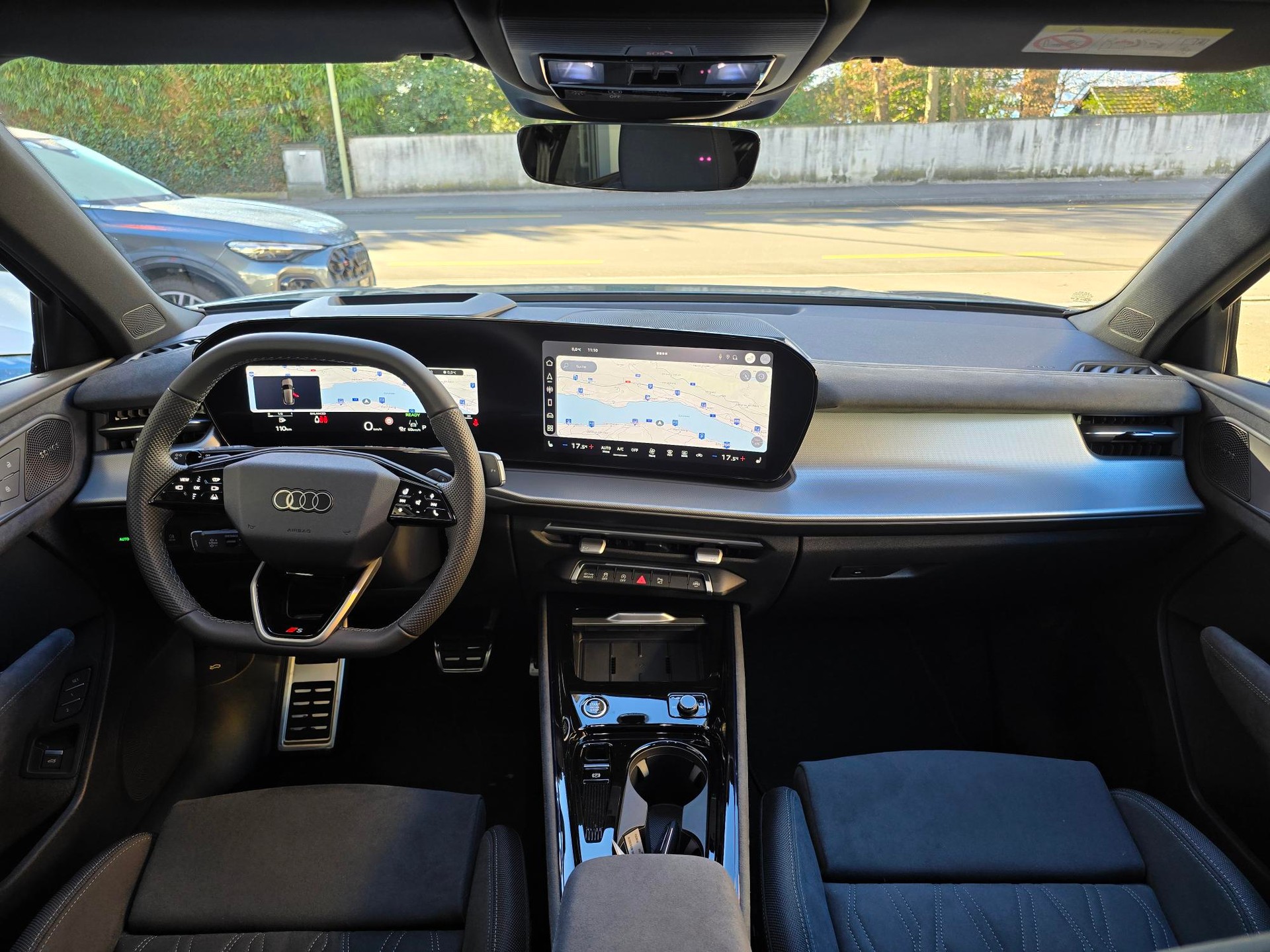 AUDI Q3 SUV TFSI quattro 195 kW S tronic-image-8