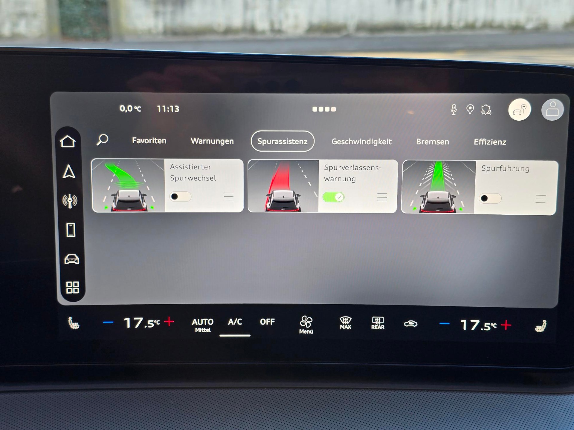 AUDI Q3 SUV TFSI quattro 195 kW S tronic-image-21