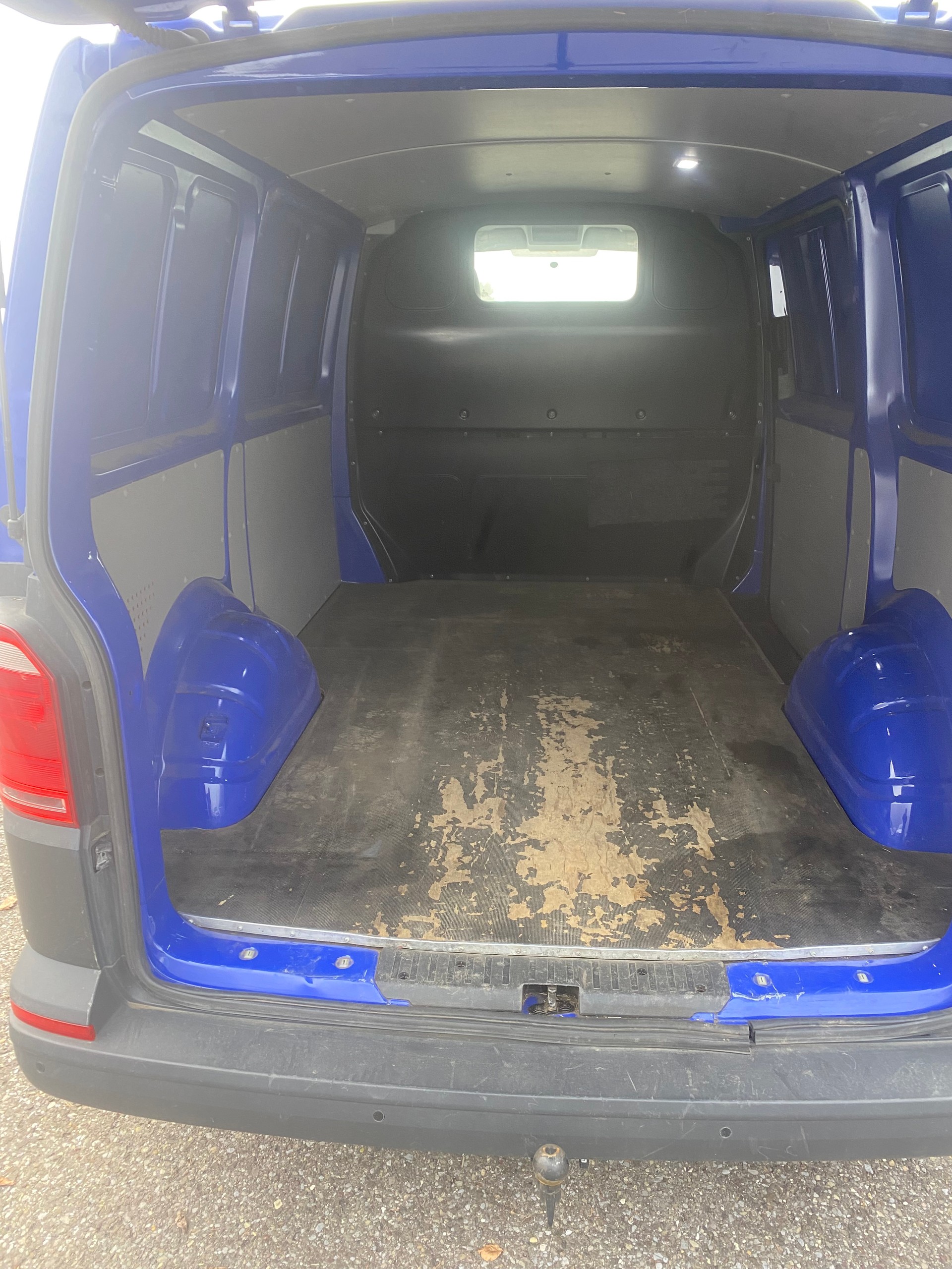 VW T6 2.0 TDI 4Motion-image-4