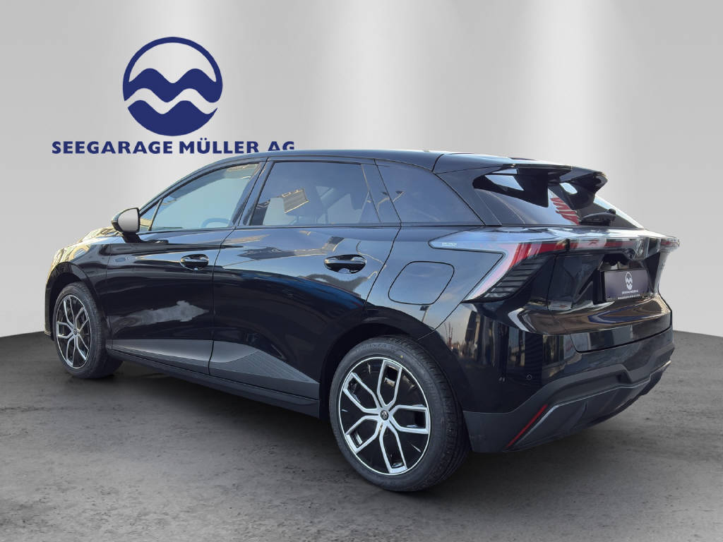 MG 4 64kWh Luxury-image-3