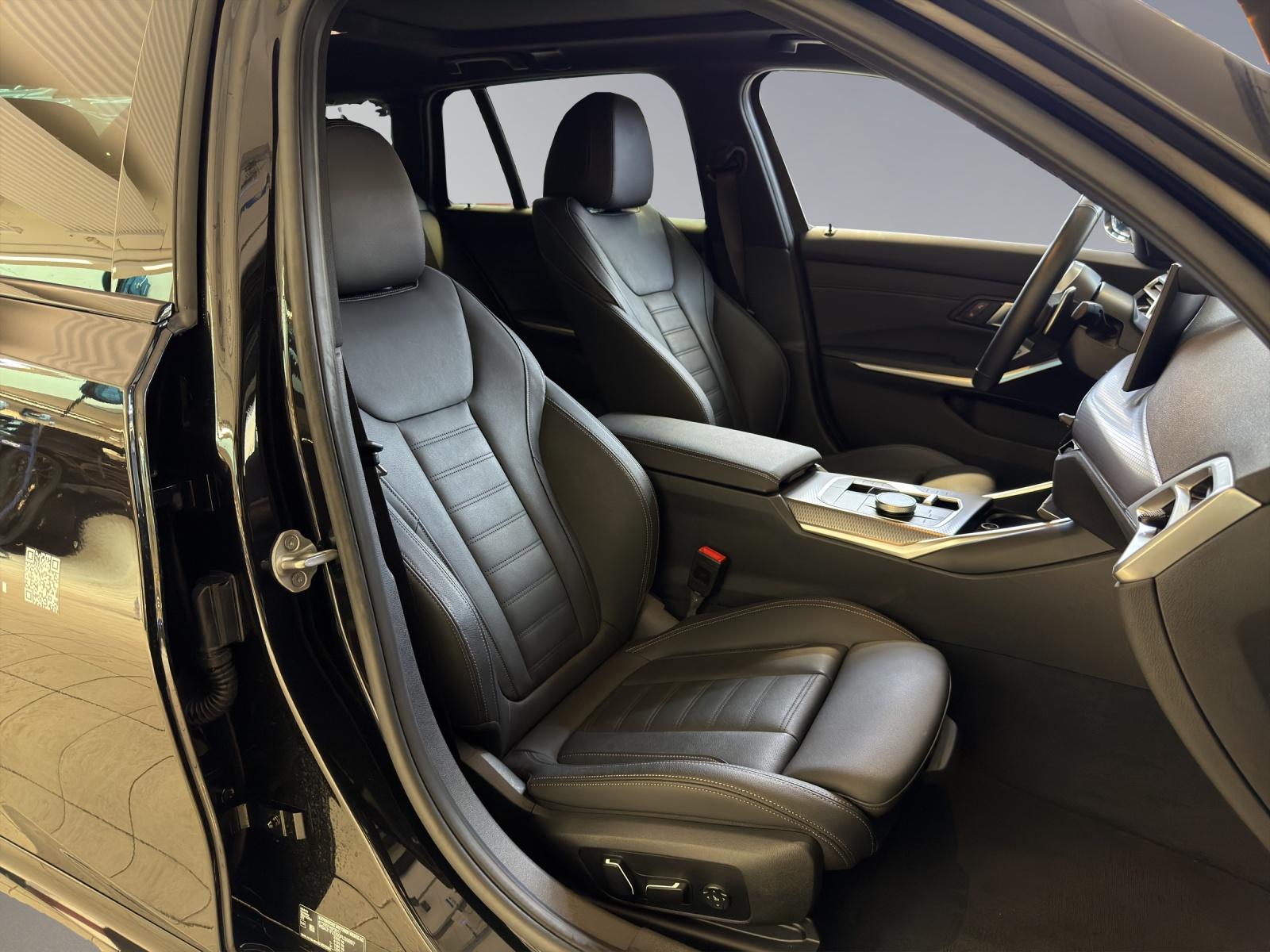 BMW 320d xDrive Touring M-SportPaket-image-19