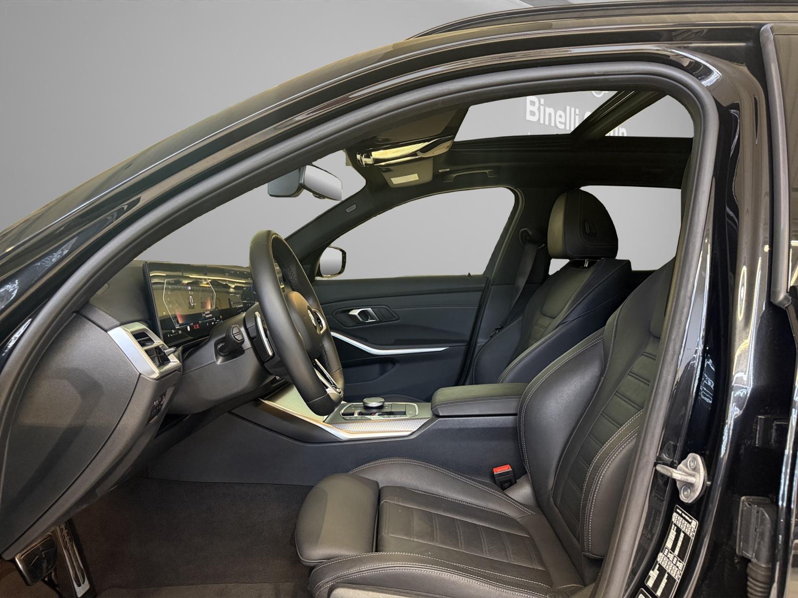 BMW 320d xDrive Touring M-SportPaket-image-10