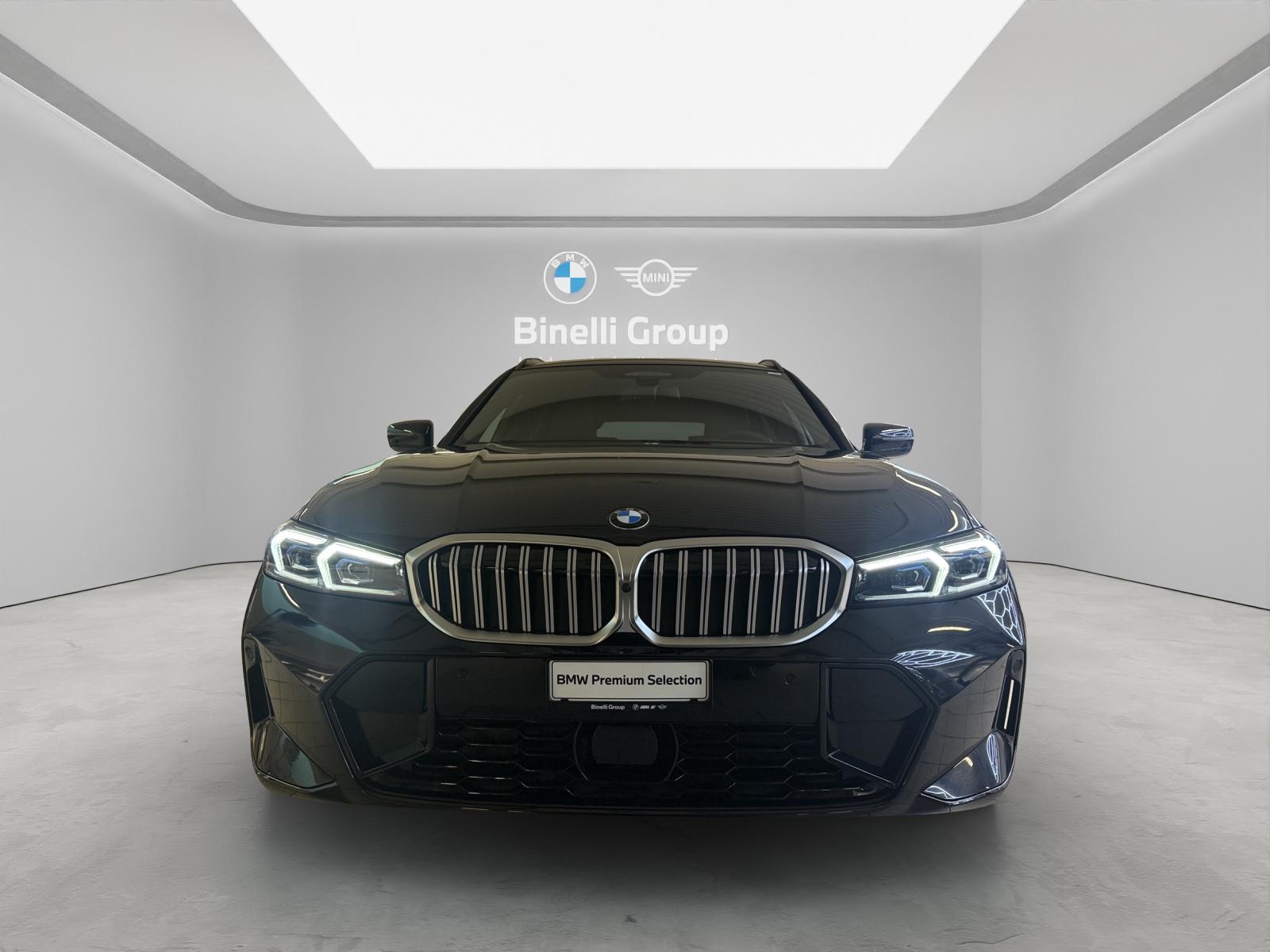 BMW 320d xDrive Touring M-SportPaket-image-7