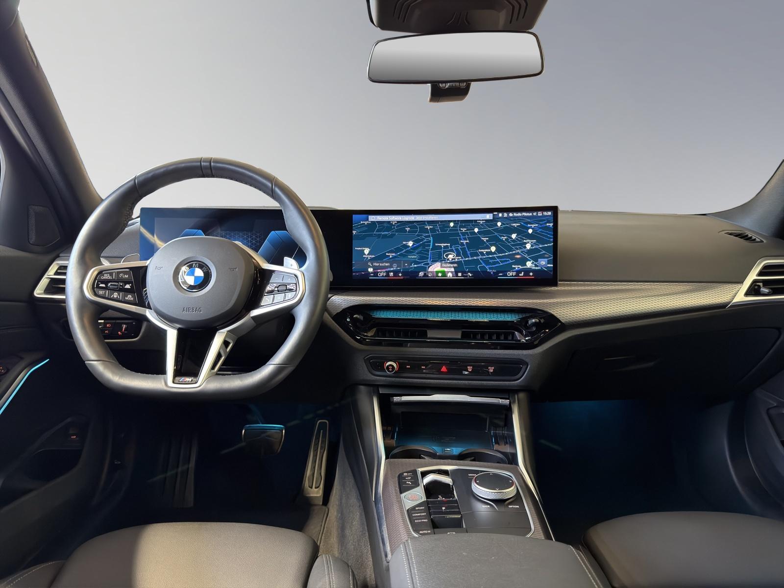 BMW 320d xDrive Touring M-SportPaket-image-8