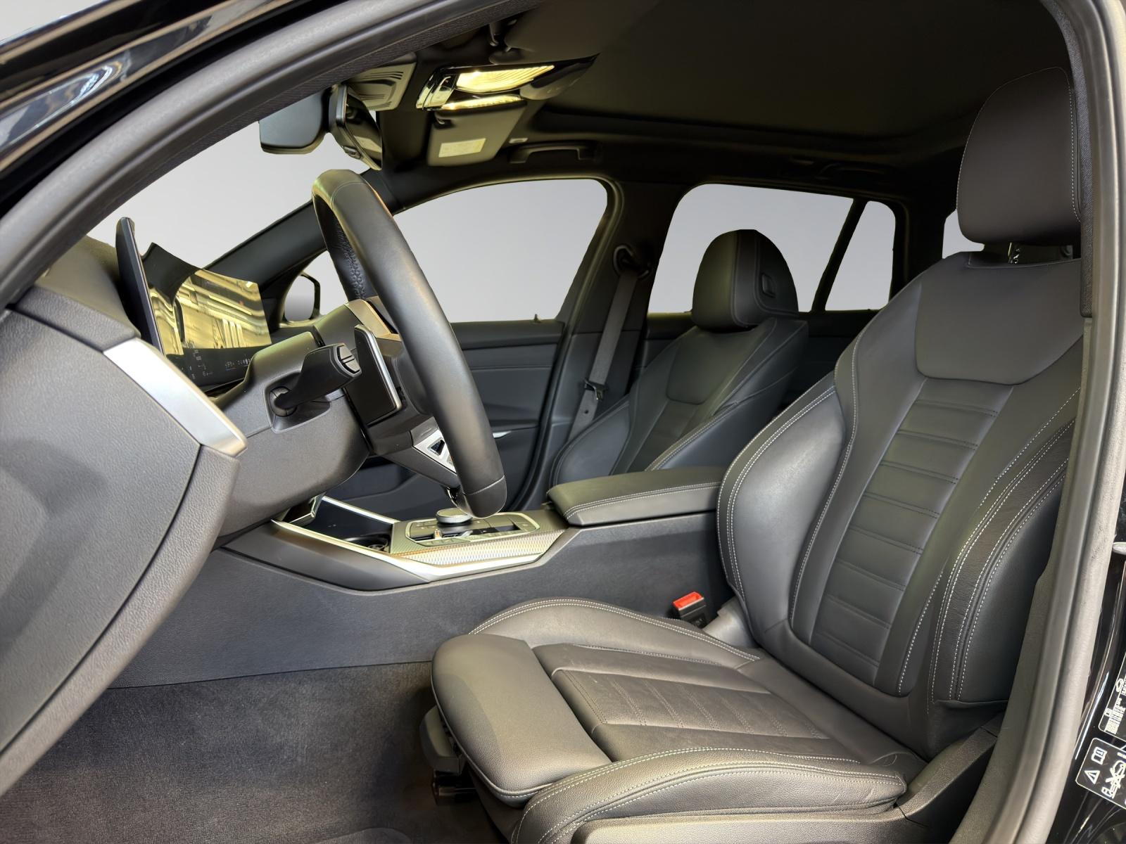 BMW 320d xDrive Touring M-SportPaket-image-14