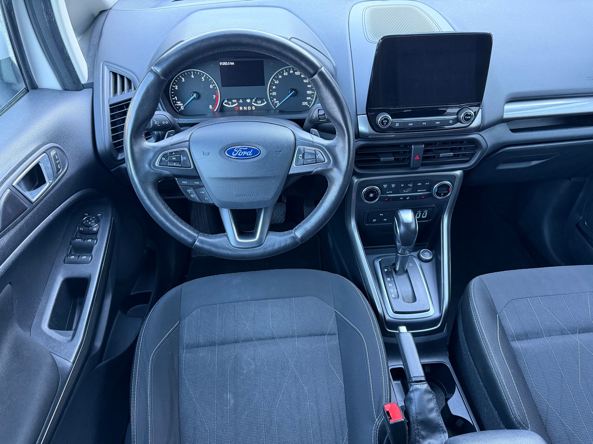 FORD EcoSport 1.0 SCTi Business Automat-image-7