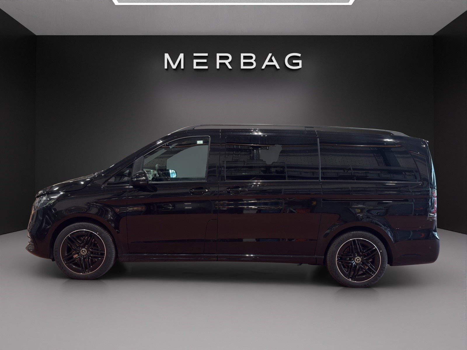 MERCEDES-BENZ V 300 d lang Swiss Edition 9G-Tronic-image-4