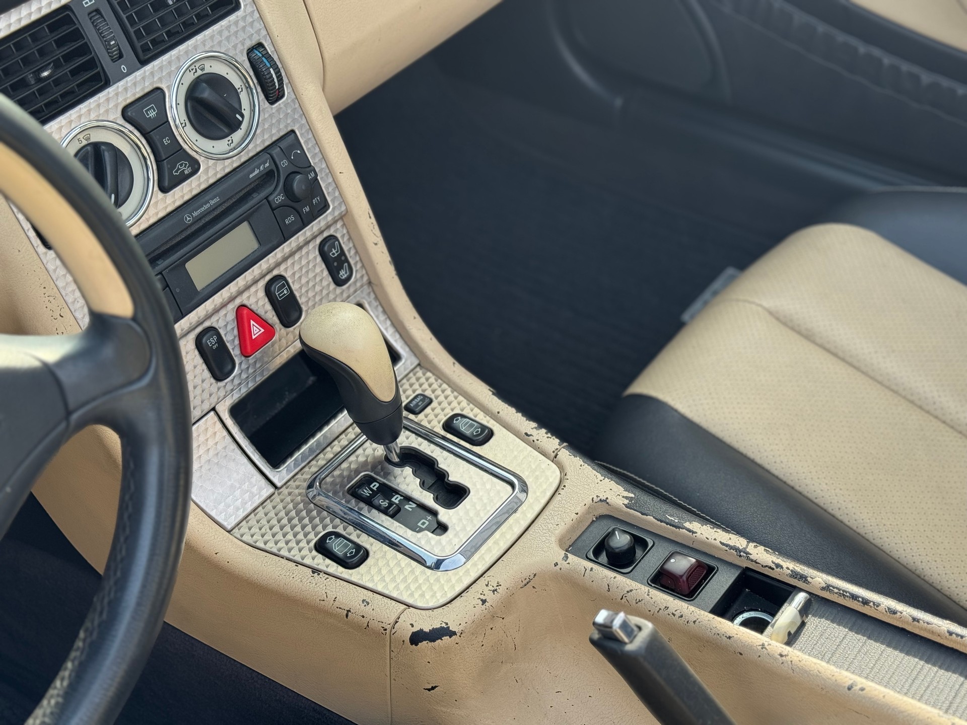 MERCEDES-BENZ SLK 200 Kompressor-image-12
