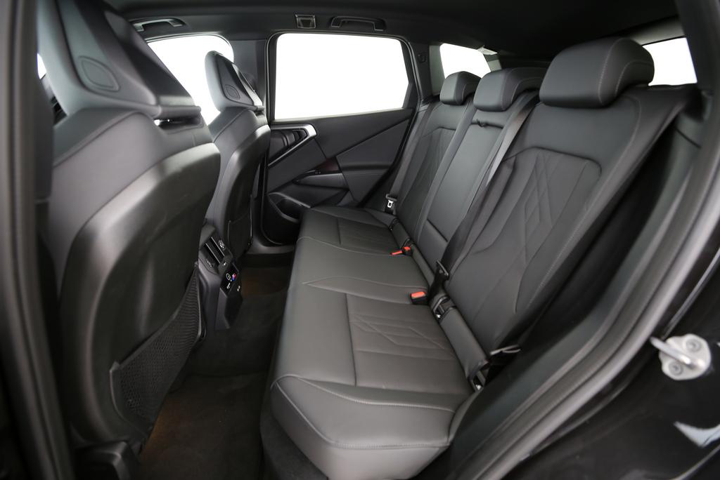 BMW X3 20d xDrive-image-13