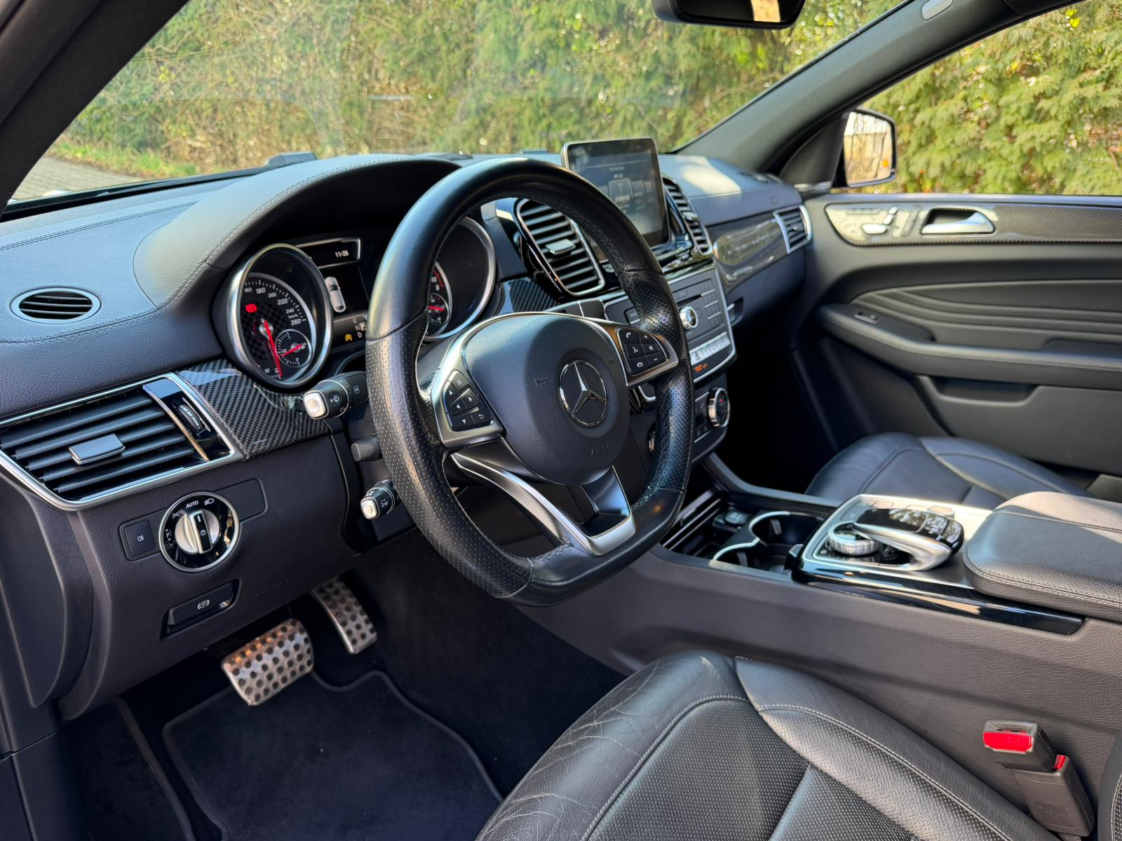 MERCEDES-BENZ GLE Coupé 43 AMG 4Matic 9G-Tronic-image-12