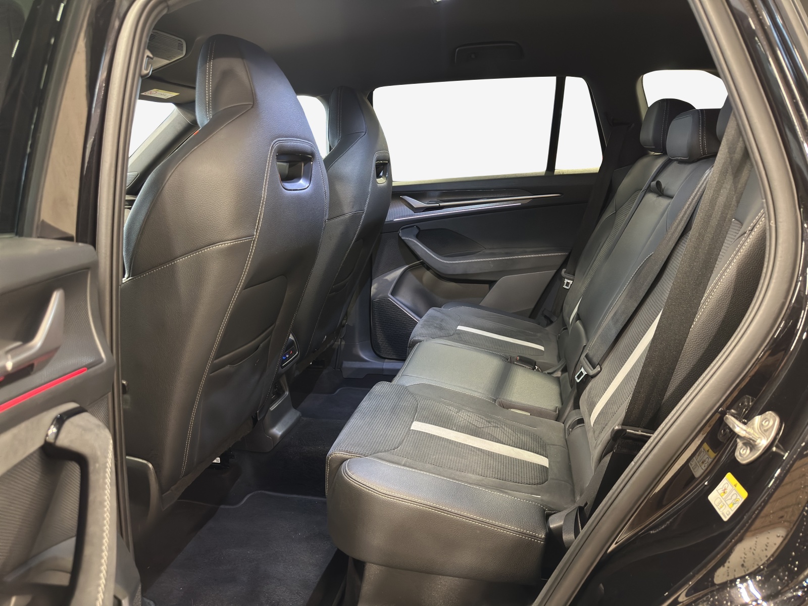 SKODA Kodiaq 1.5 TSI PHEV Sportline-image-11