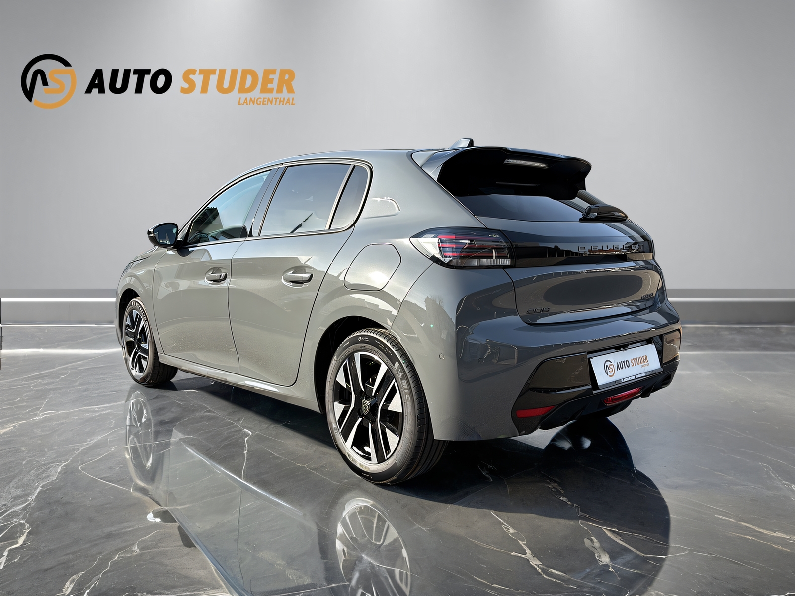 PEUGEOT 208 1.2 Hybrid Allure Premium-image-7
