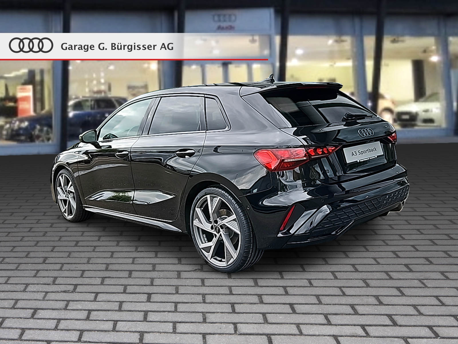 AUDI A3 Sportback TFSI 110 kW S line Attraction S tronic Mythosschwarz Metallic-image-3