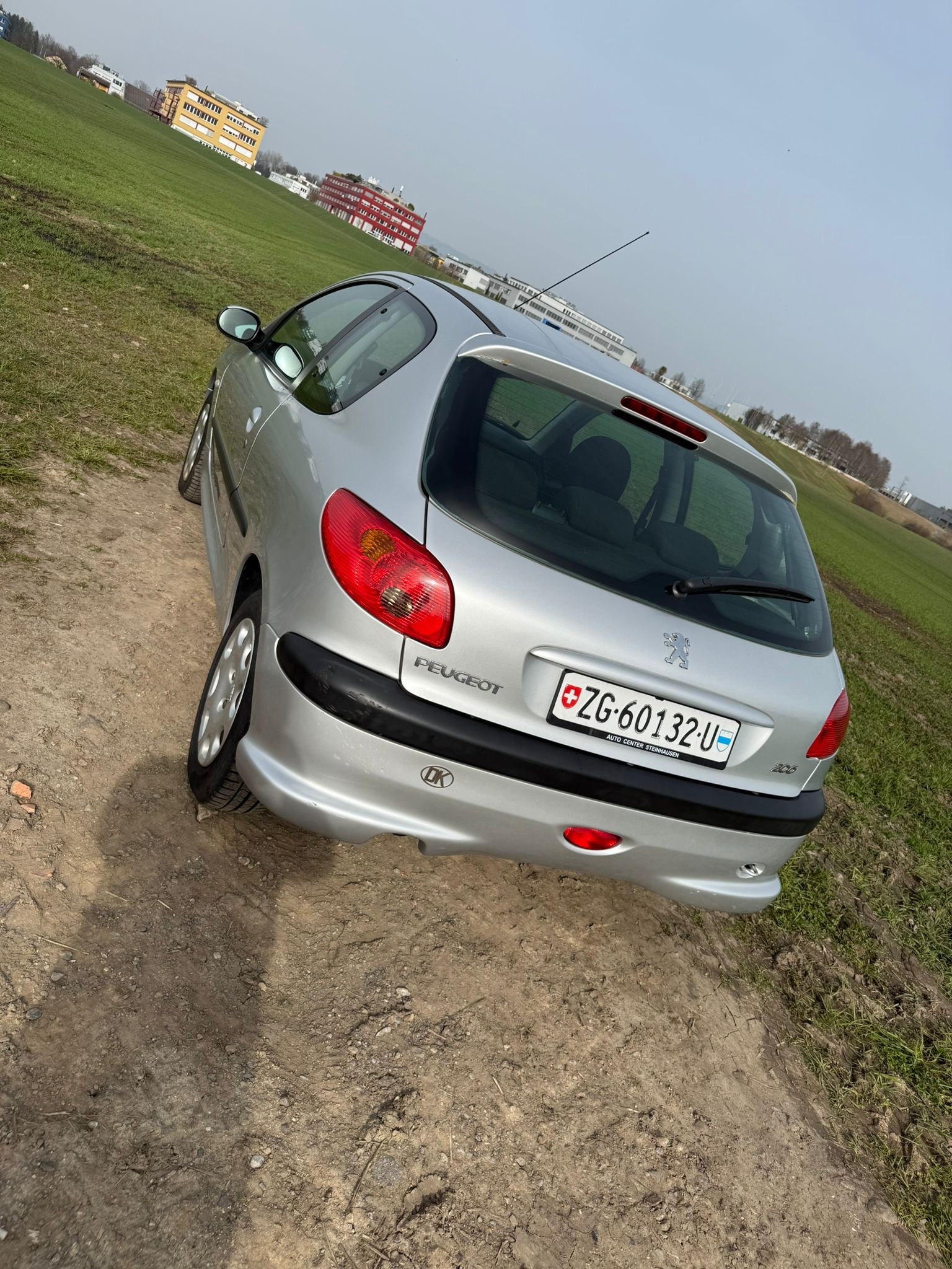 PEUGEOT 206 1.4 X-Line-image-3