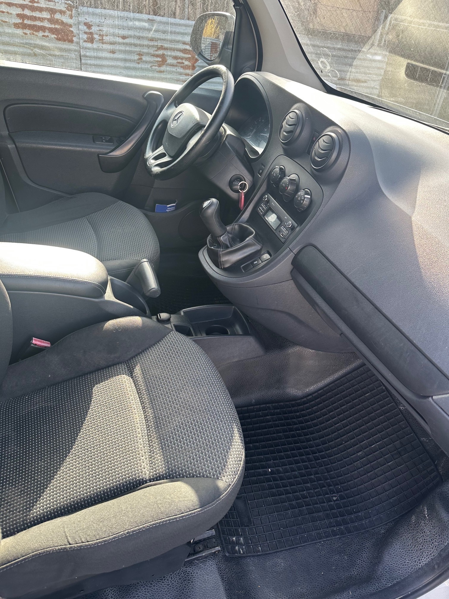 MERCEDES-BENZ Citan 109 CDI EL Euro 5-image-11