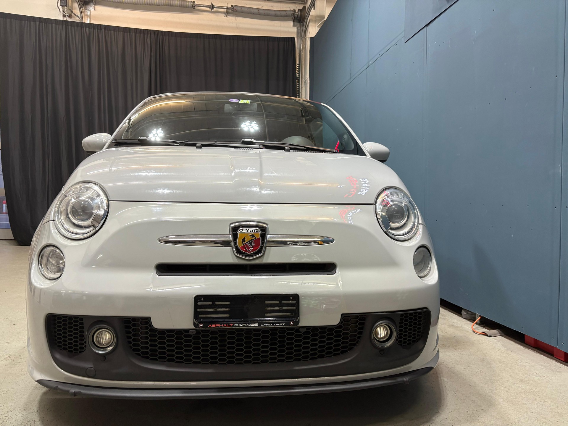 FIAT 500C 1.4 16V Turbo Abarth Dualogic-image-1