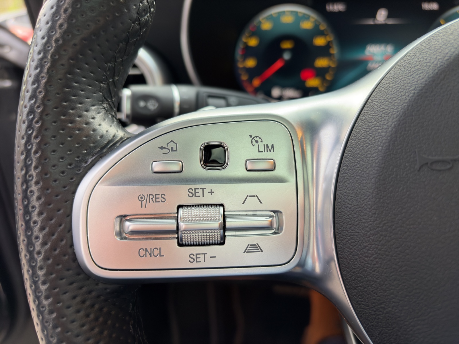 Image MERCEDES-BENZ C-220 C 220d SwissStar AMG L.4M