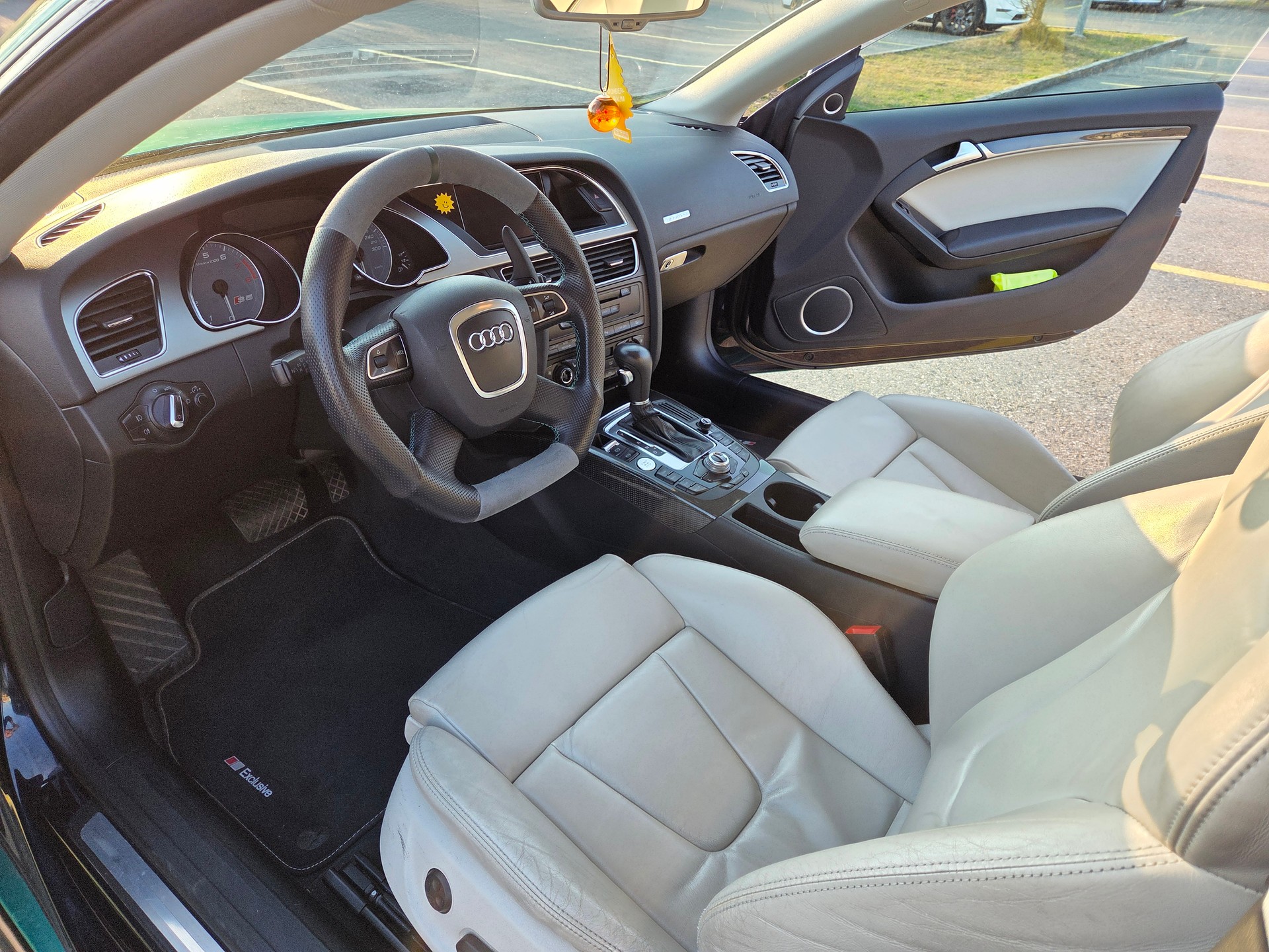 AUDI S5 Coupé 4.2 FSI quattro tiptronic-image-6