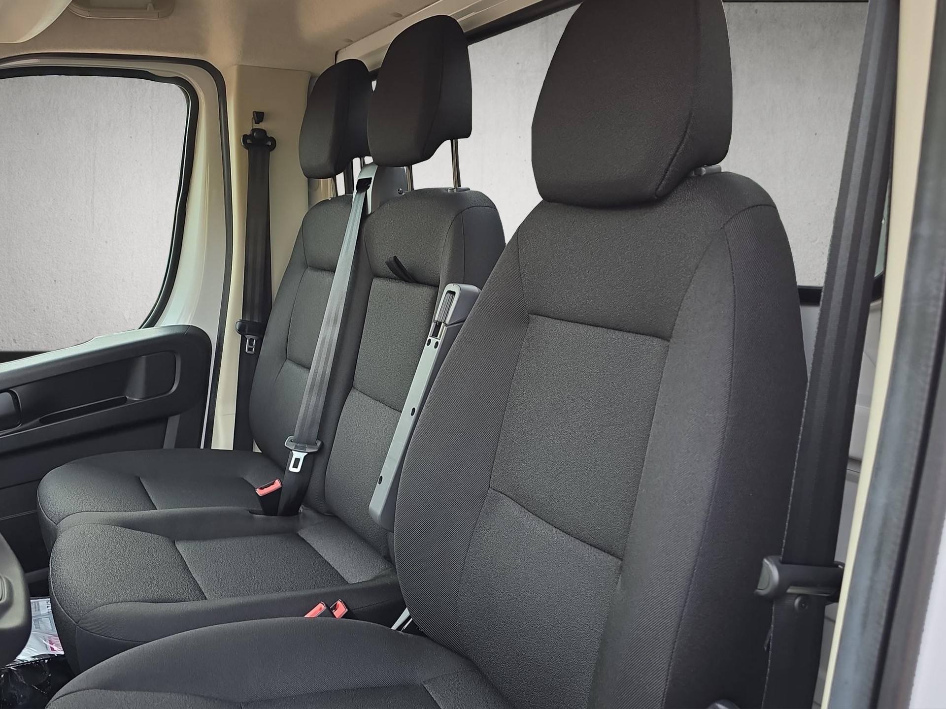 TOYOTA PROACE MAX mit Filipelli 3-Seitenkipper 3.5 L3 2.2 D Active Heavy-image-9