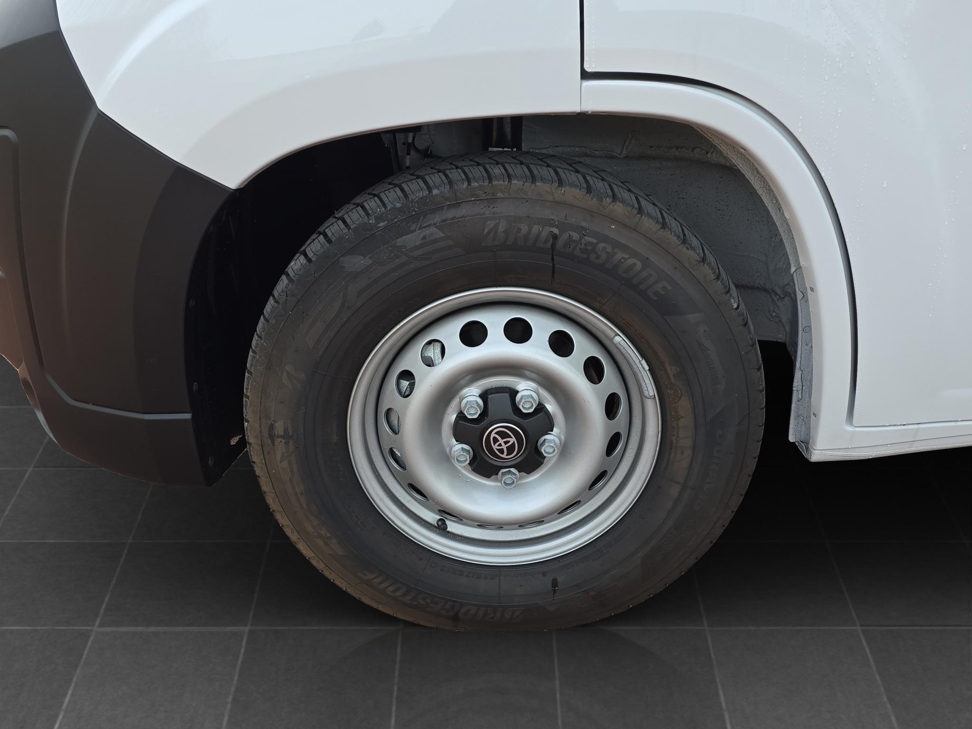 TOYOTA PROACE MAX mit Filipelli 3-Seitenkipper 3.5 L3 2.2 D Active Heavy-image-14