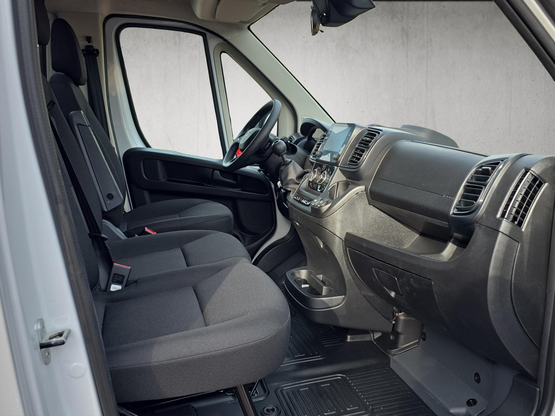 TOYOTA PROACE MAX mit Filipelli 3-Seitenkipper 3.5 L3 2.2 D Active Heavy-image-13
