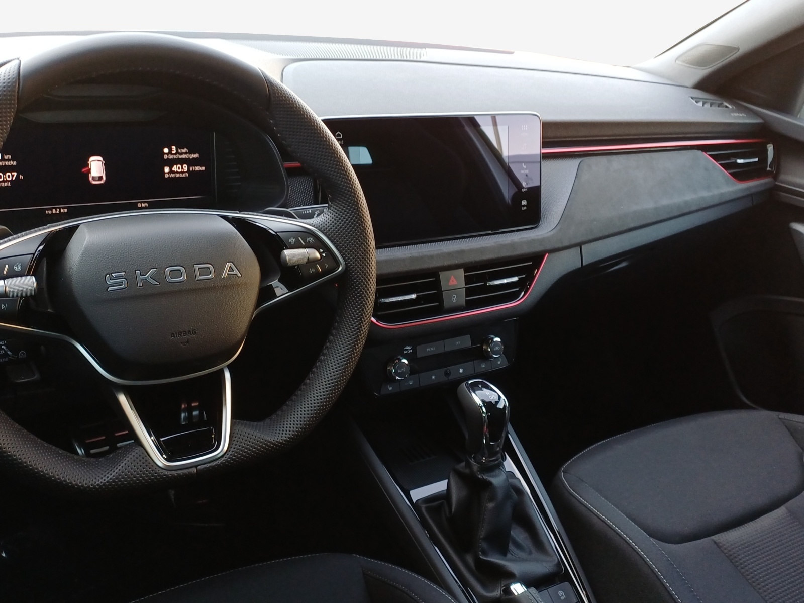 SKODA Scala 1.5 TSI Dynamic DSG-image-10
