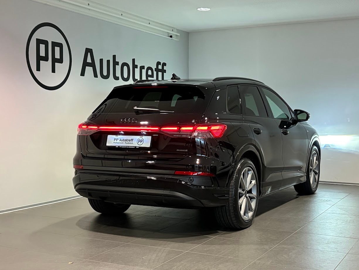AUDI Q4 e-tron 45 Edition Swiss Ski quattro-image-14