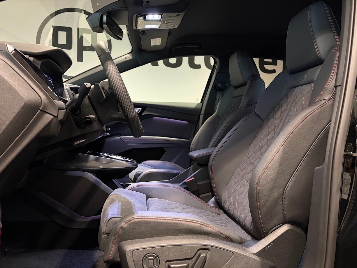 AUDI Q4 e-tron 45 Edition Swiss Ski quattro-image-3