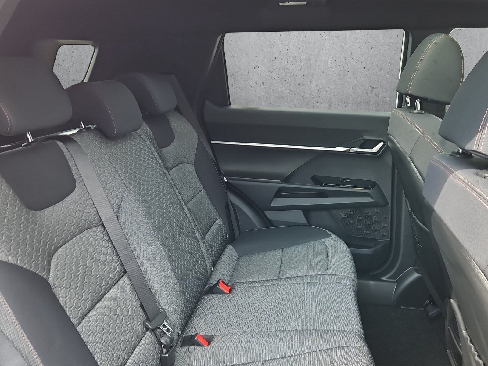 KGM-SsangYong Torres 1.5 T-Gdi Platinum 4WD PGD 360°-image-12
