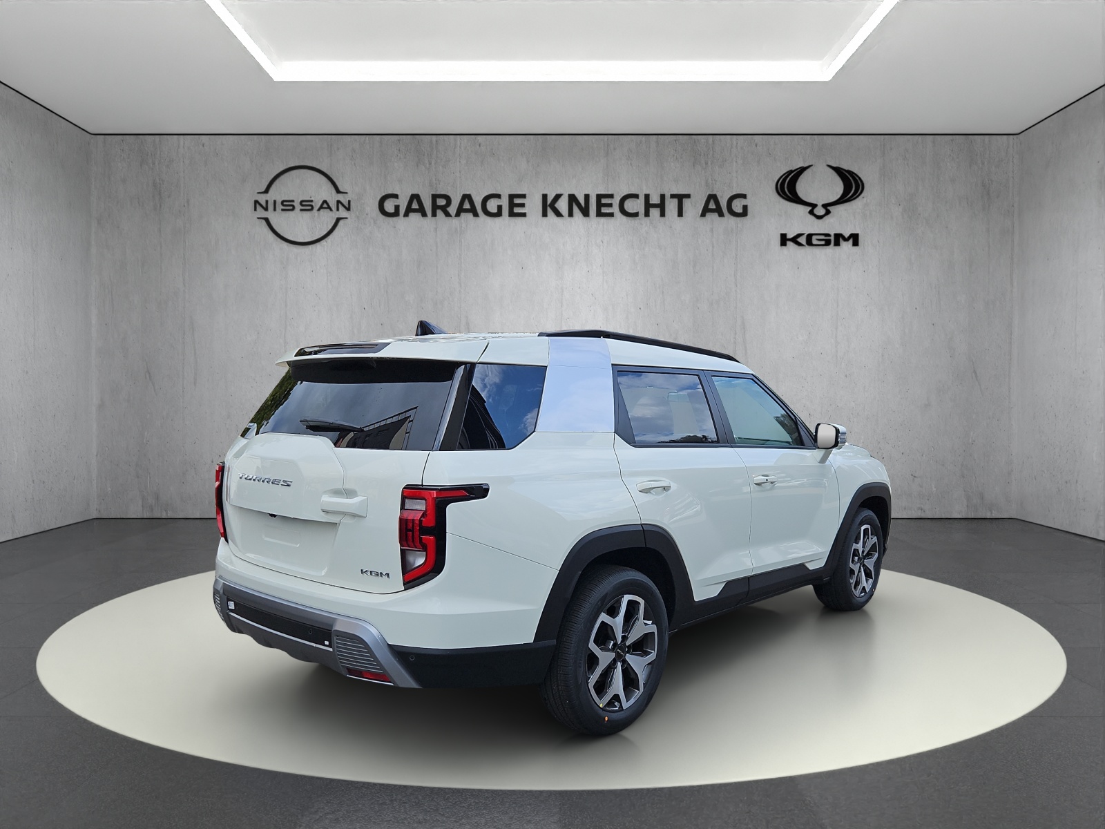 KGM-SsangYong Torres 1.5 T-Gdi Platinum 4WD PGD 360°-image-7