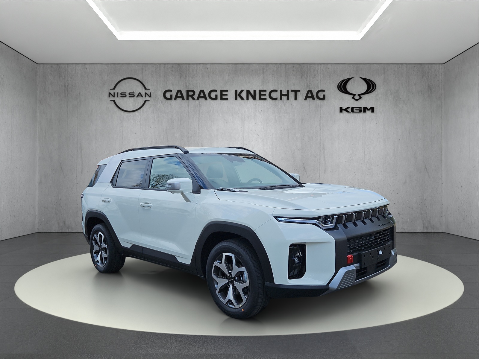 KGM-SsangYong Torres 1.5 T-Gdi Platinum 4WD PGD 360°-showroom-element-1