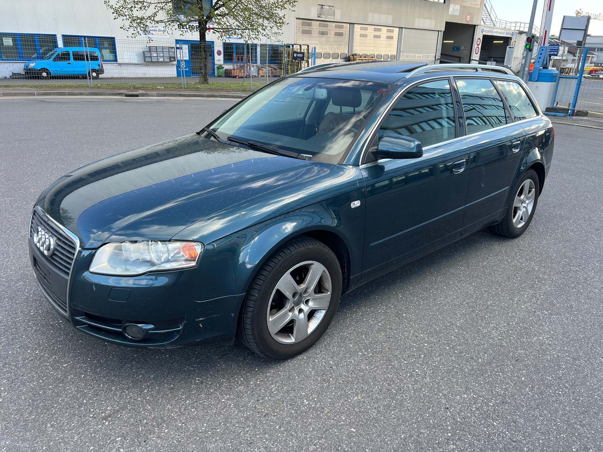 AUDI A4 Avant 2.0 Turbo FSI quattro