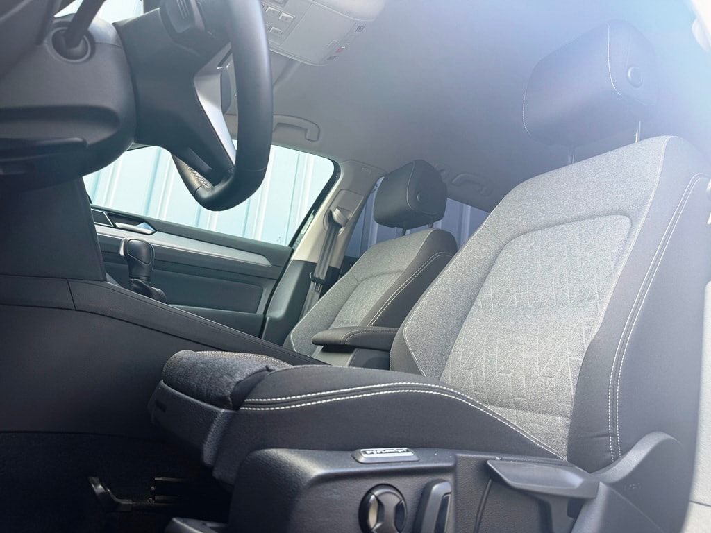 VW Passat 2.0 TDI BMT Business DSG-image-11