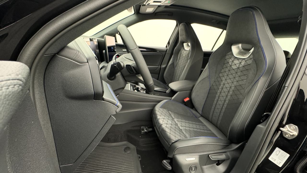 VW Tiguan 1.5 TSI evo2 eHybrid R-Line DSG-image-4
