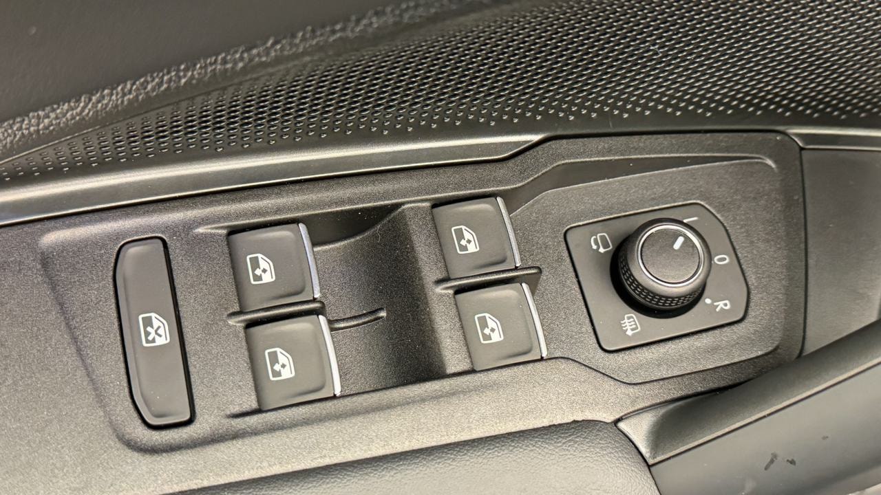 VW Tiguan 1.5 TSI evo2 eHybrid R-Line DSG-image-8