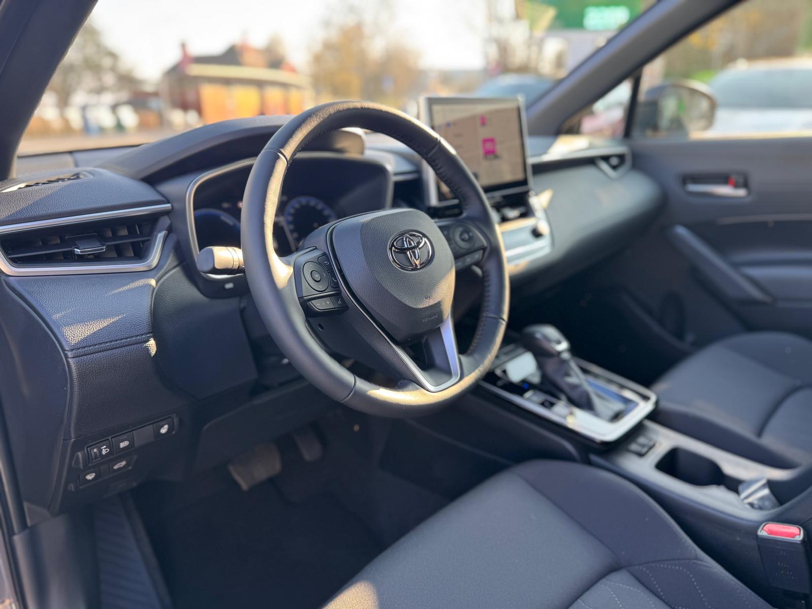 TOYOTA Corolla Cross 1.8 Trend e-CVT-image-7