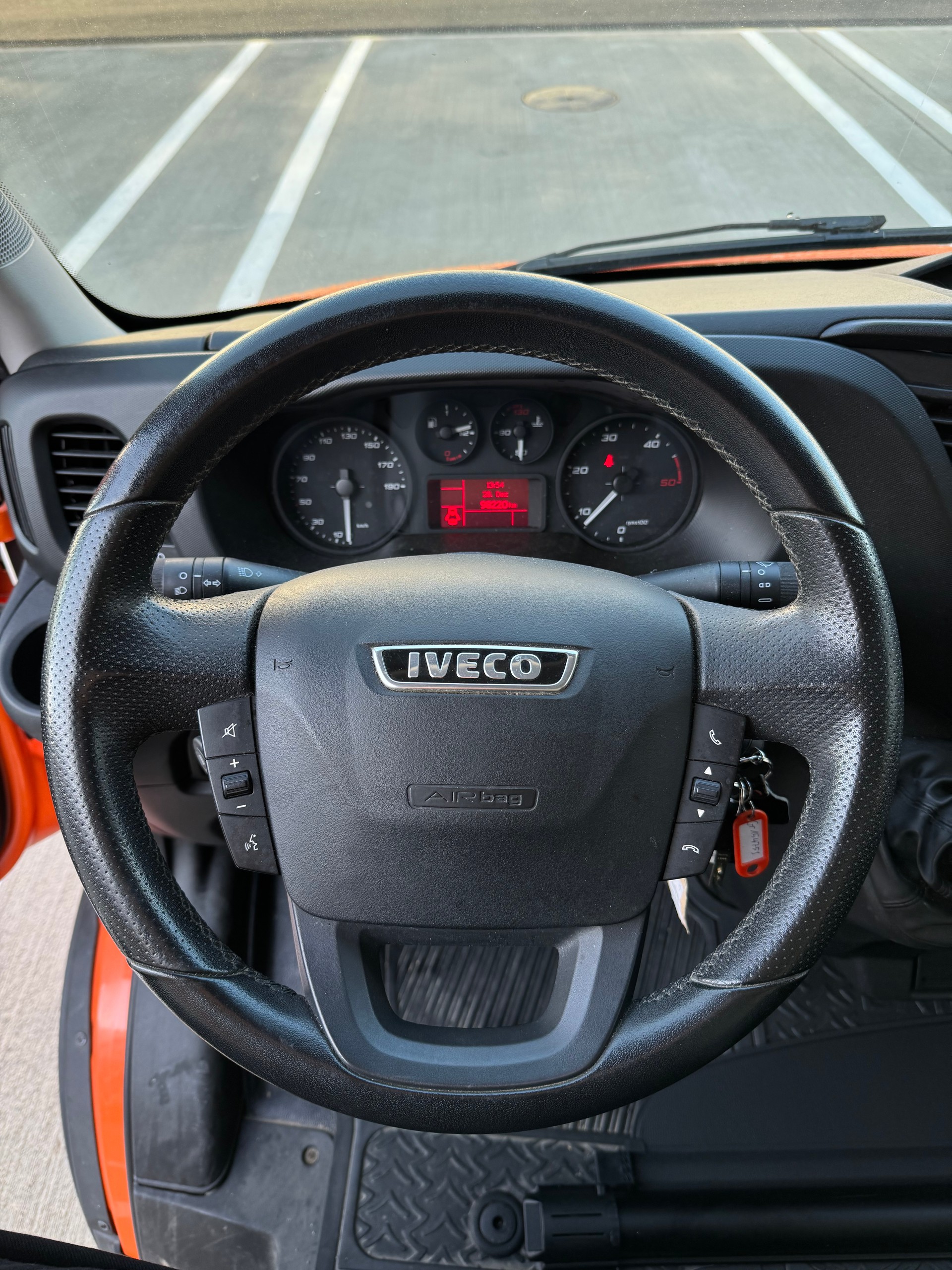 IVECO 35 S 14 V-image-5