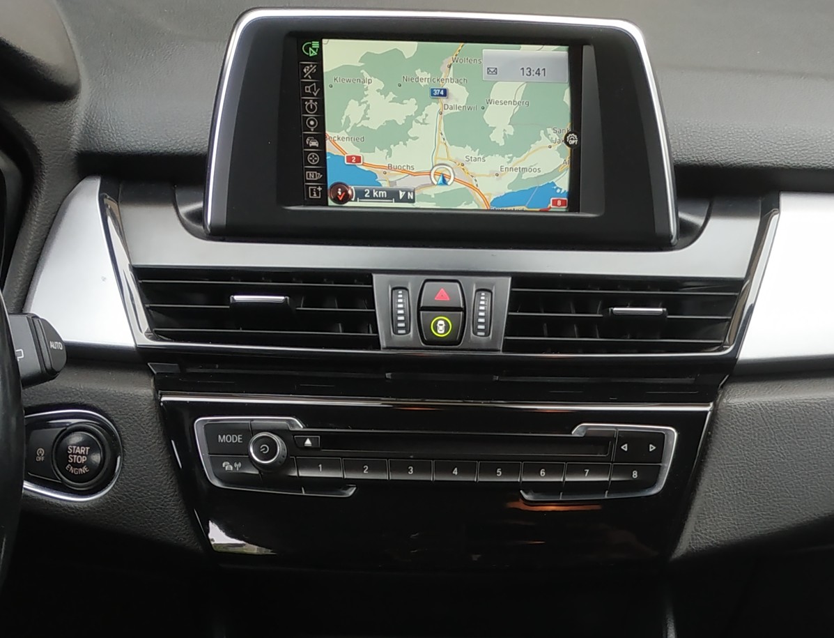 BMW 218i Active Tourer Steptronic Automat-image-15